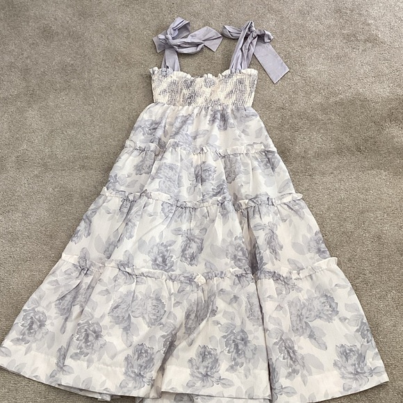 Jacqui E Elegant Cream and Gray Blouse - Picture 4 of 7